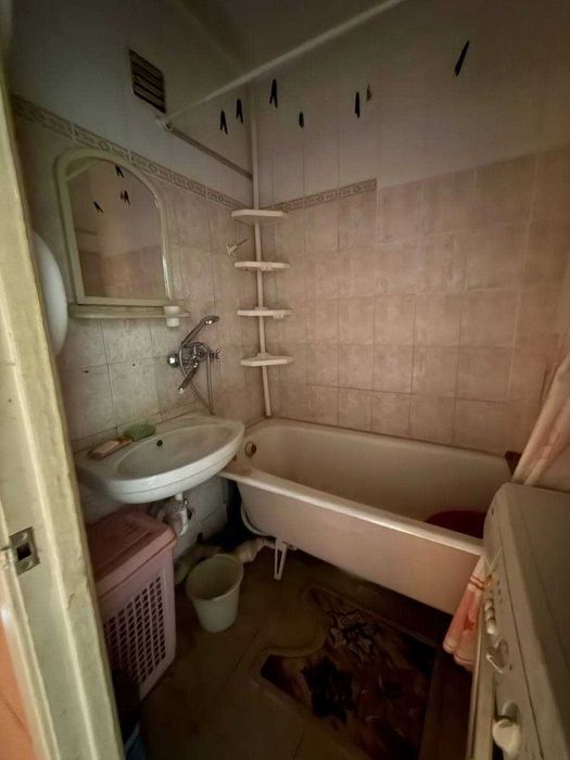 Пропонується до продажу світла та дуже тепла 3-кімнатна квартира!