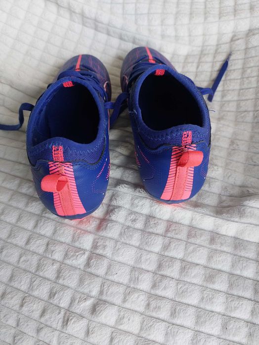 Buty korki Puma rozmiar 37