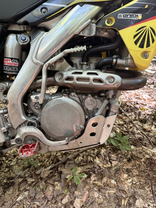 Suzuki RMZ-450 2009 na wtrysku