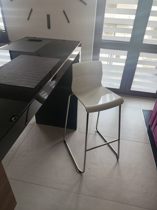 Hoker Ikea Glenn