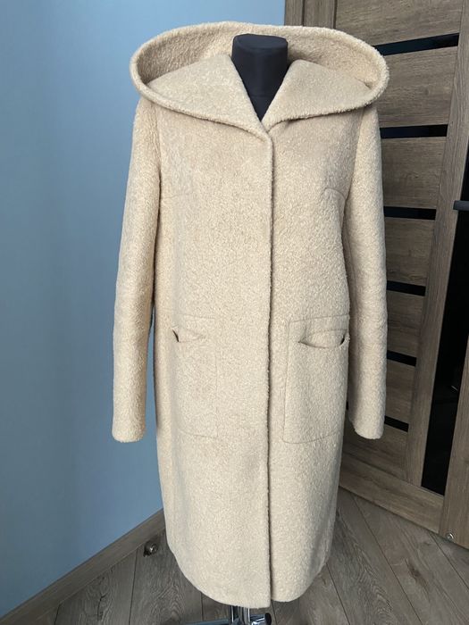 Пальто з натурального хутра на сезон зима - хололна осінь