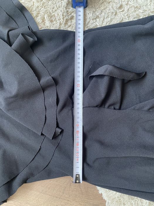 Czarna sukienka hiszpanka, zakrywa /maskuje brzuch na wesele i imprezy