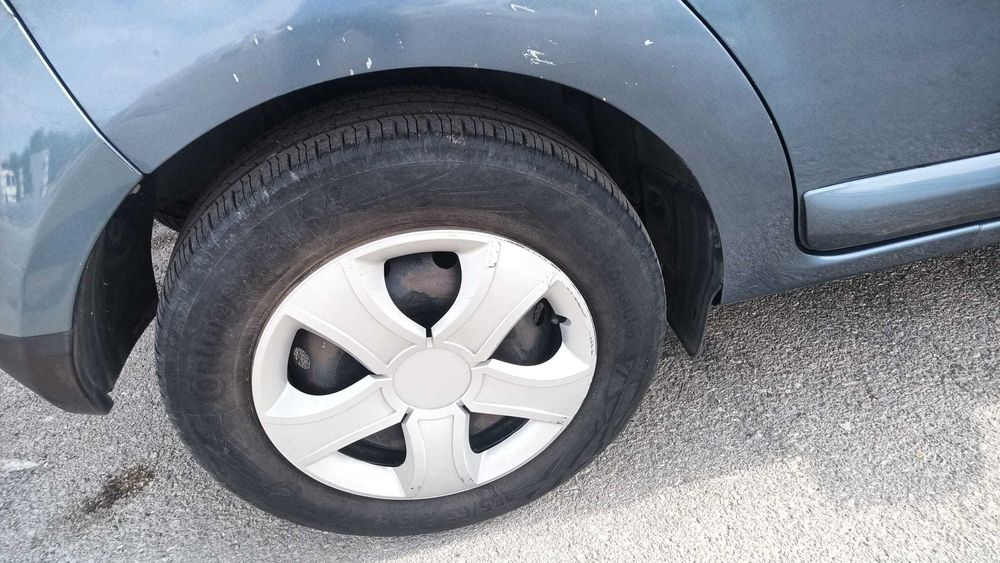 Dacia Sandero1.5dci foto 4