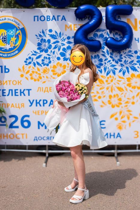 Біла весільна, випускна,  вечірня сукня, плаття