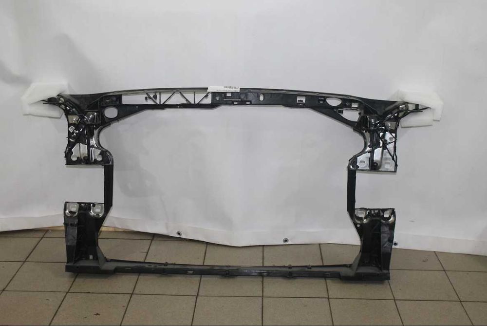 Передня панель телевізор AUDI A4 B9 16-19 р