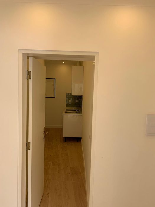 Arrenda-se T0 Consumos Incluidos