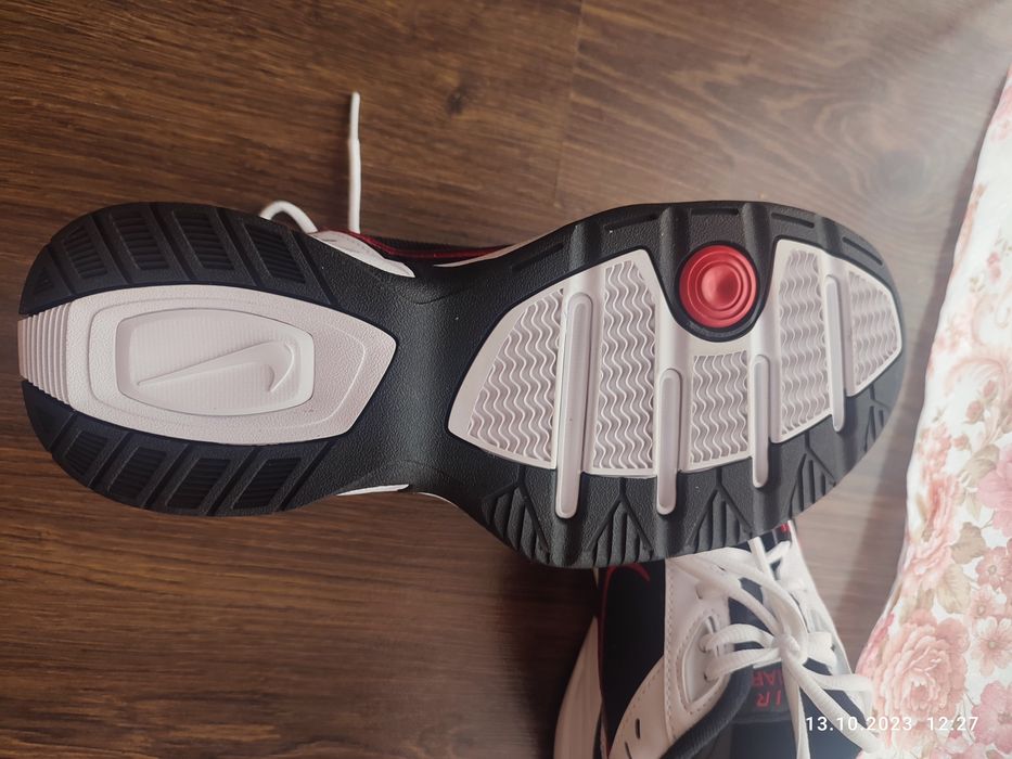 Кросівки Nike Air Monarch