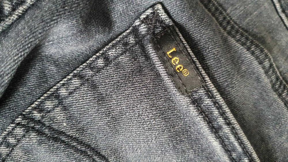 Spodnie damskie vintage marki Lee W26 L33