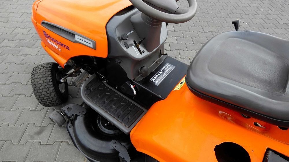 Traktorek kosiarka Husqvarna CTH150XP KAWASAKI (140402.5) - Baras