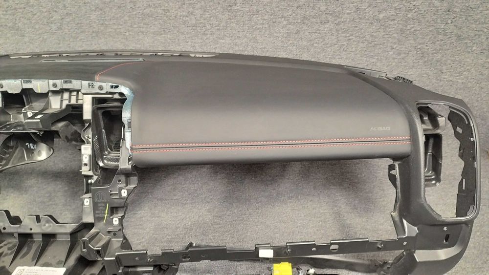 ZONDA AIRBAG USA regeneracja konsoli, naprawa kokpitu, naprawa deski