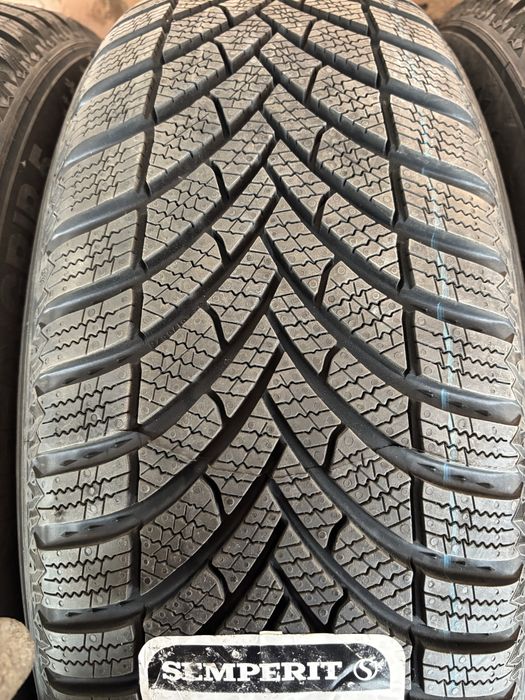 Комплект зимових НОВИХ шин !!!25рік!!! 205/55R19 Semperit Speed-Grip 5