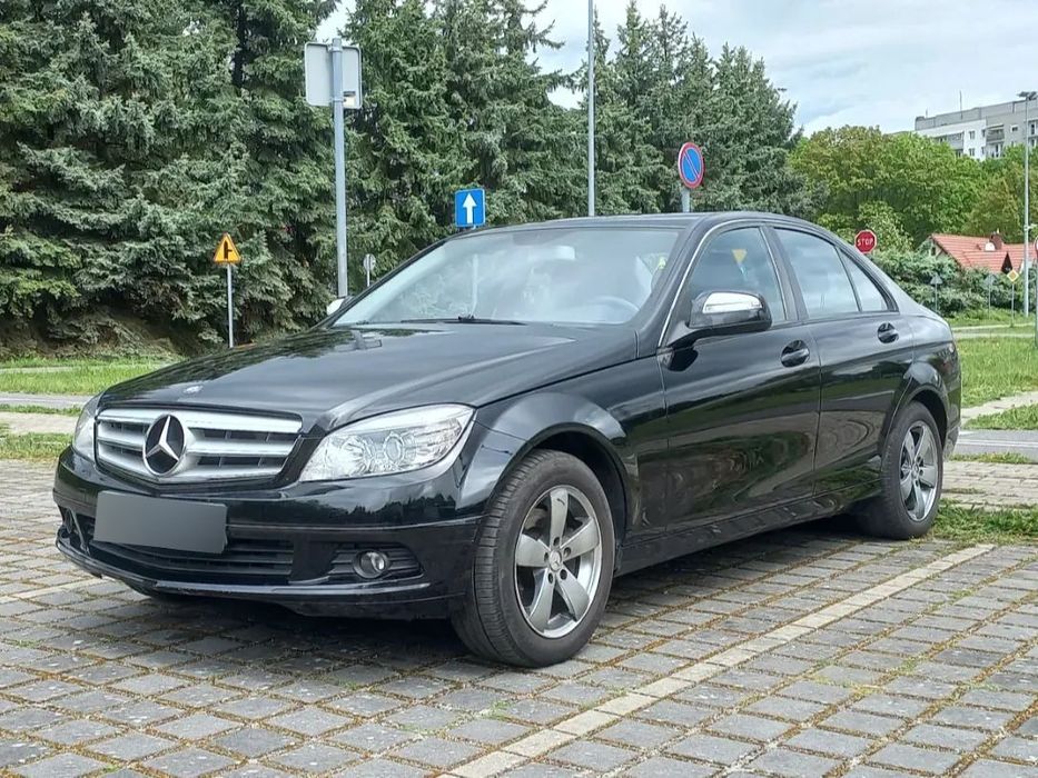 Mercedes-Benz Klasa C Rodzinny samochód (trzeci właściciel), NISKI przebieg, GARAŻOWANY