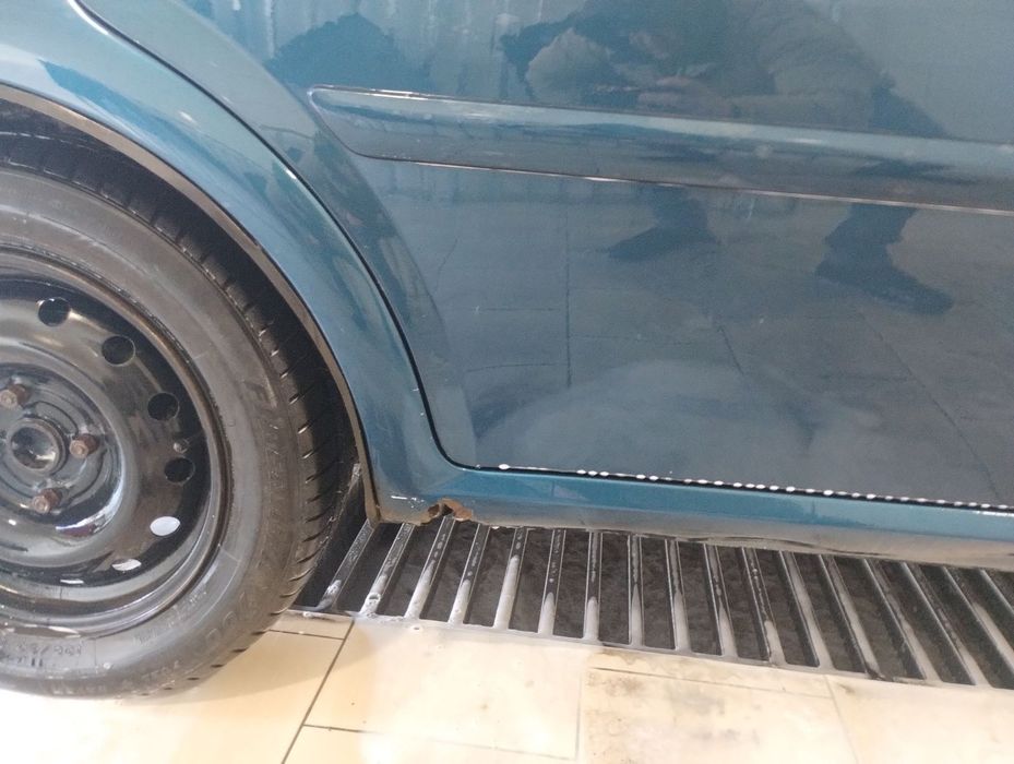 Автомобиль Шевроле Лачетти