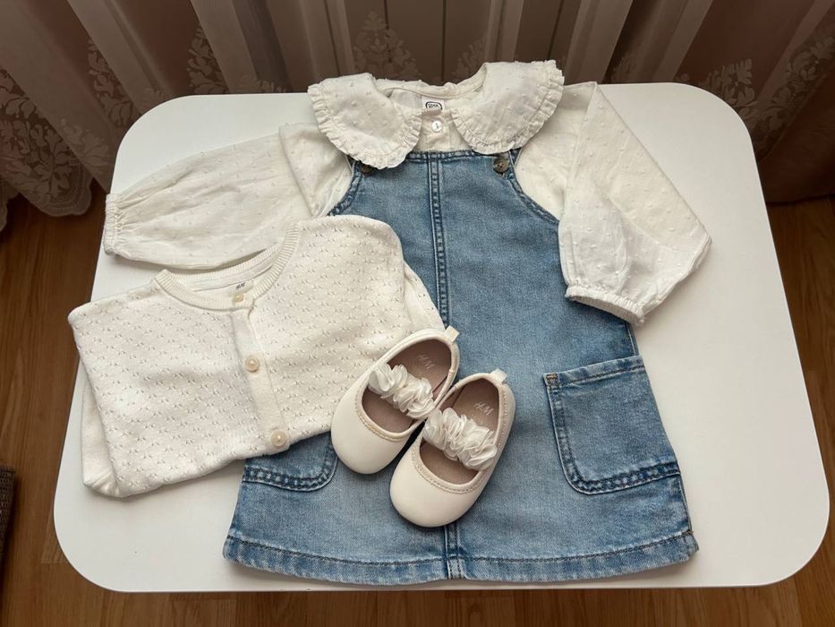 Джинсовий сарафан Н&М 80 розмір + блуза. Одяг для дівчаток 80 розмір Окремо - светрик, балетки