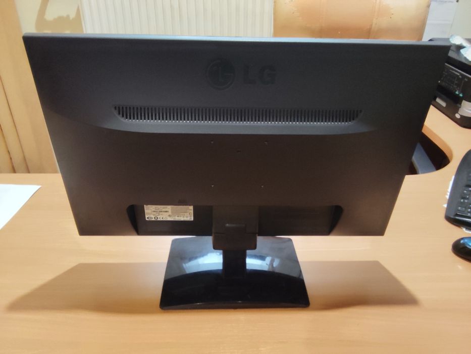 Монитор LG на 4К