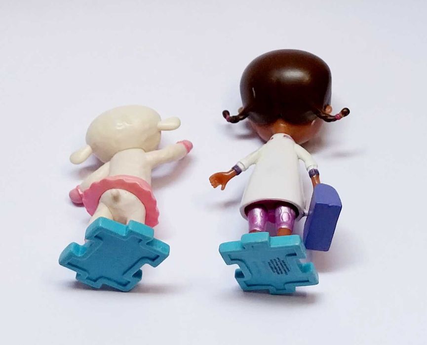 Bonecos Doutora Brinquedos e ovelha Lãzinha