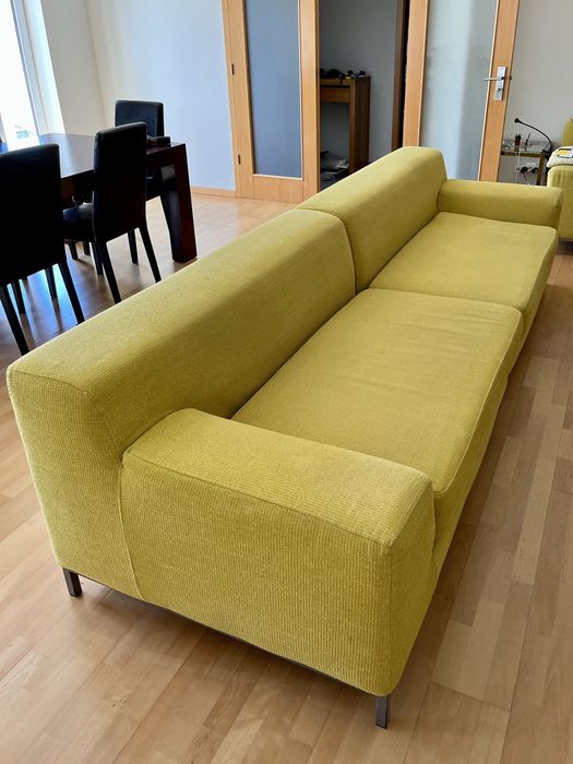 Sofá IKEA esverdeado 3m