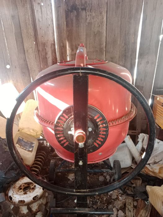 Продам бітономішалку