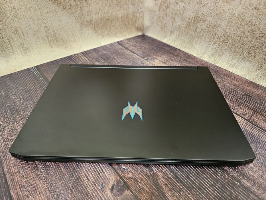 Acer Predator Triton 500 (i7-10750H/32Gb/RTX 2080 Super/SSD 1Tb/300Hz)