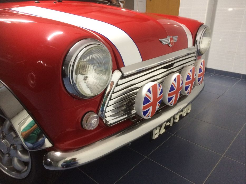 Austin mini 100064661919408257123