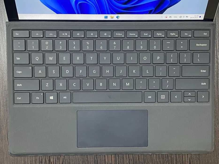 Microsoft Surface Pro 6 i5 8Gb 128Gb SSD +Windows ліцензія активований