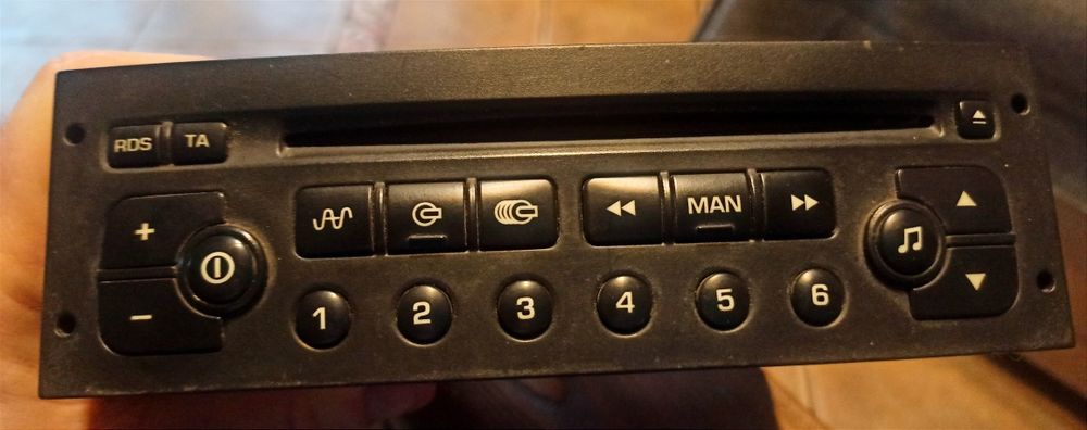 Firmowe radio do Peugeota 206