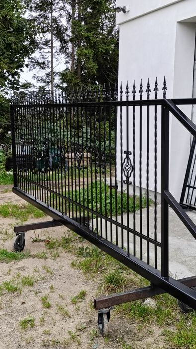 Bramy, furtki, ogrodzenia kute PRODUCENT niskie ceny