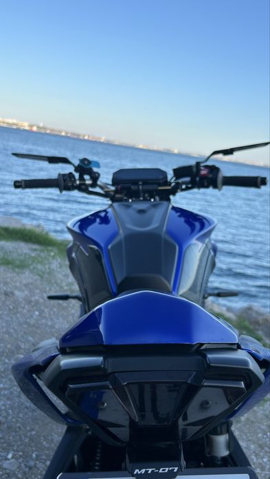 Yamaha mt 07 como nova