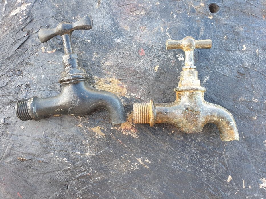 Torneiras antigas