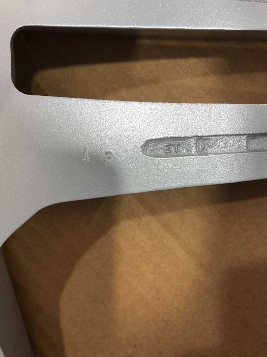 Диски нові на мерседес 5/112 R19 8.5J ET43 dia66.6mm