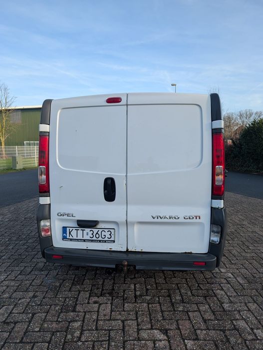 Sprzedam Opel Vivaro 2.0