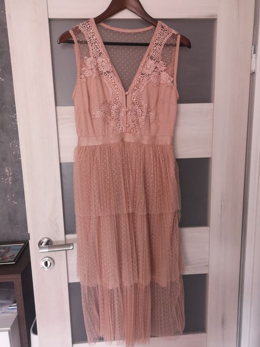 Nowa sukienka wieczorowa, midi, pudrowy róż, M/L, wesele, chrzciny