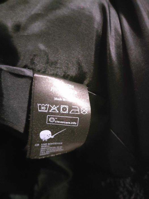 Sprzedam płaszcz z sztucznego misia oversize firmy Monki