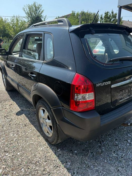 Запчасти бампер Туксон Хюндай Hyundai Tucson 2006-2010