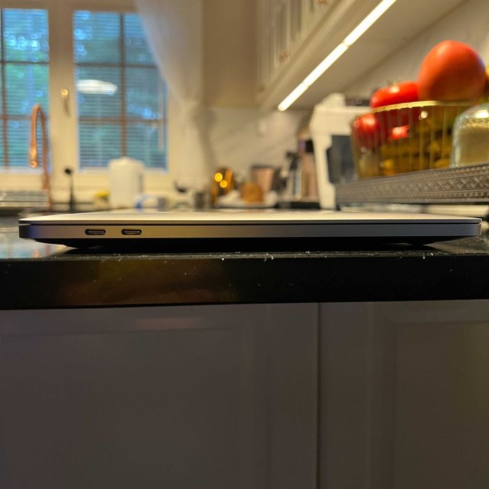 Macbook Pro M1 | 13" | 16GB Ram | 256GB SSD | 2020r.