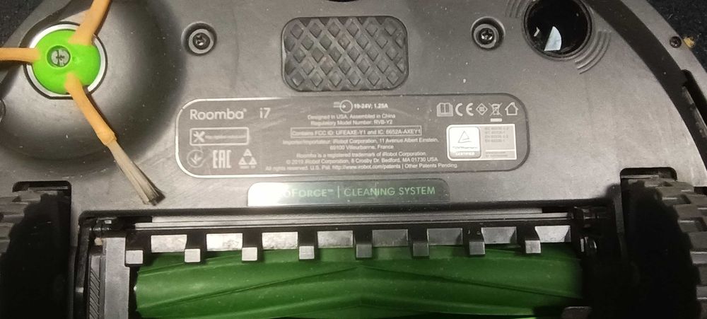 Robot odkurzający Roomba i7