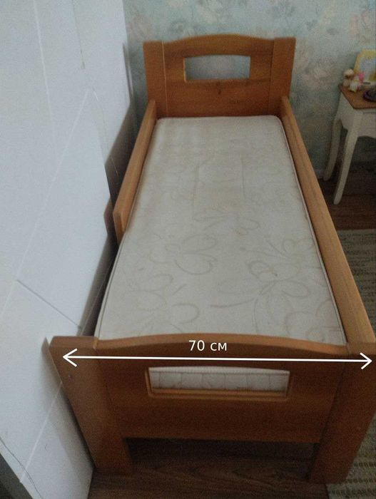 Ліжко дитяче дерев'яне