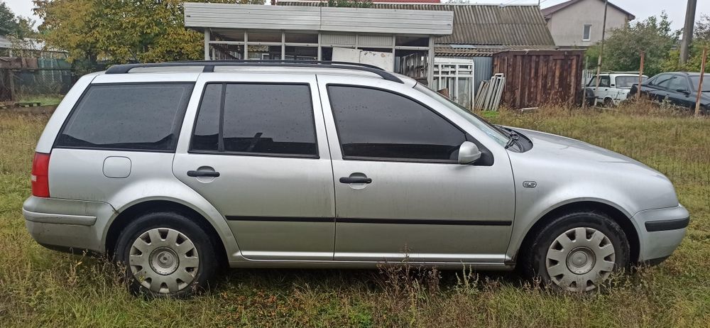 Volkswagen golf 4