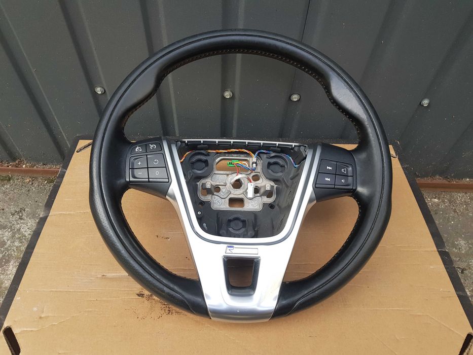 VOLVO S60 V60 V70 S80 XC60 Kierownica R-design Przyciski CZĘŚCI RADOM