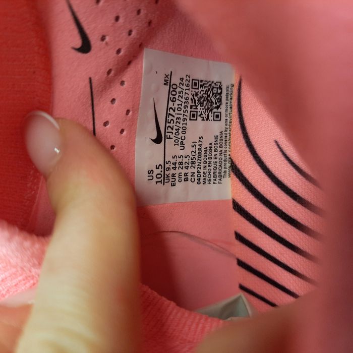 Бутси Nike Phantom Luna Ii Elite Fg Pink FJ2572-600
