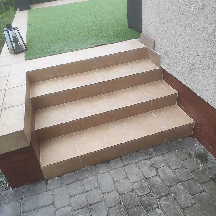 Glazurnik.kafelkarz.płytkarz .układanie płytek.remont łazienki.