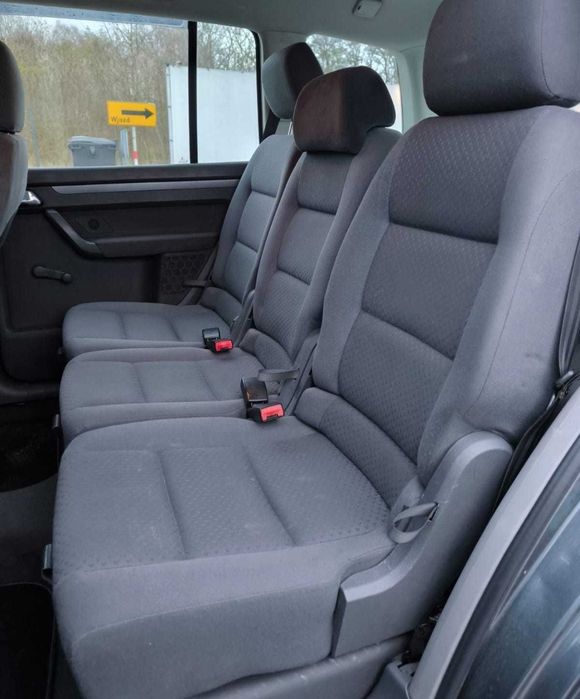 Volkswagen Touran 1 9 disel stan bdb