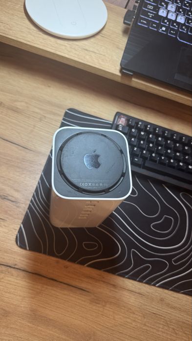 Wi-Fi роутер Apple AirPort Extreme A1521