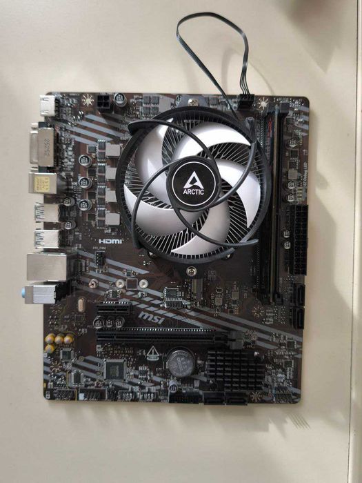 PC Torre Ryzen 5 5500/ RAM 8GB/M.2 SSD 256GB/RX 5700