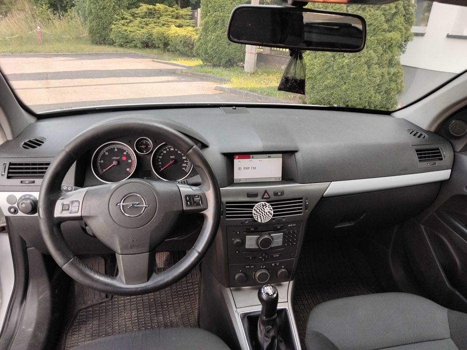 Opel Astra 1.7 CDTi 2005r.