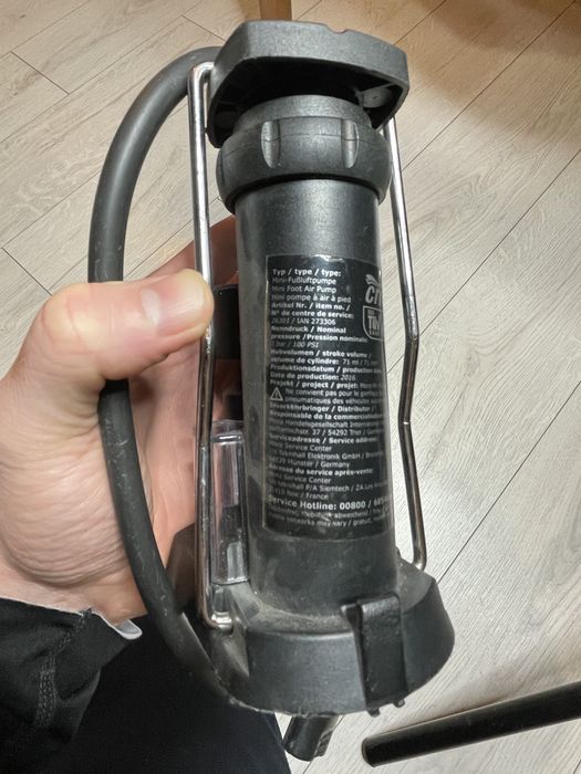 Pompka nożna Crivit 26301