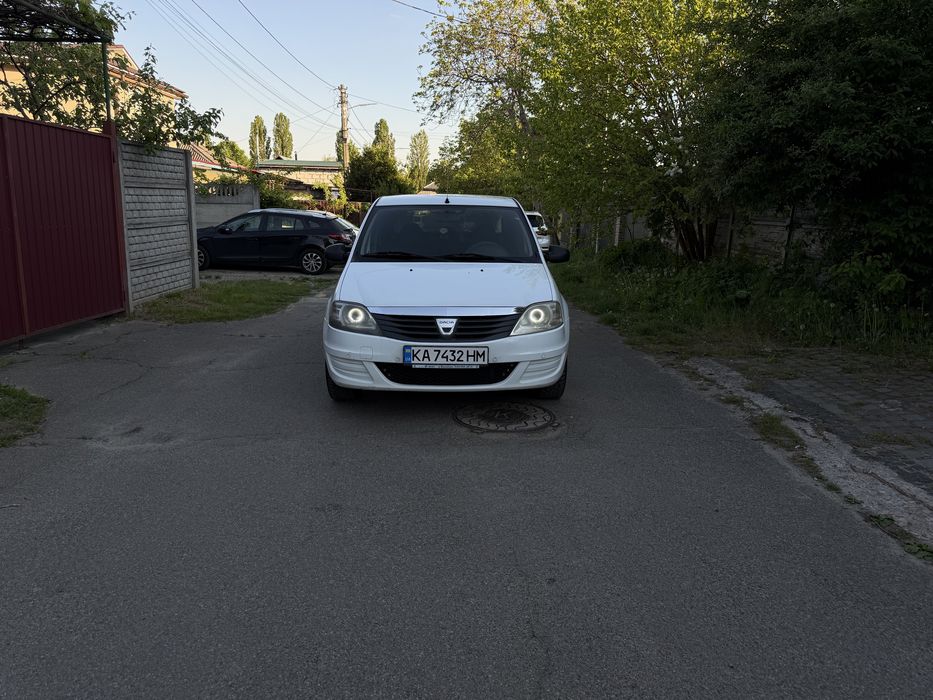 Продам хороший автомобиль