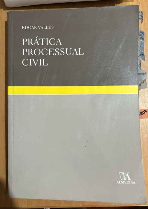 Livros de Direito variados