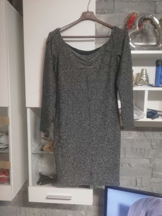 Sukienka. Elegancka Amisu. R L/XL