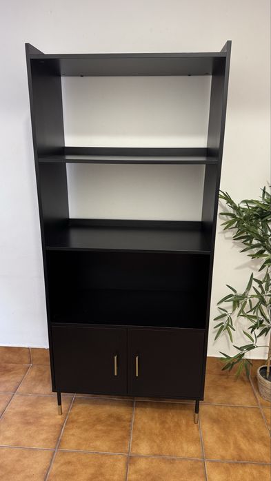 Armario organizado hall de entrada